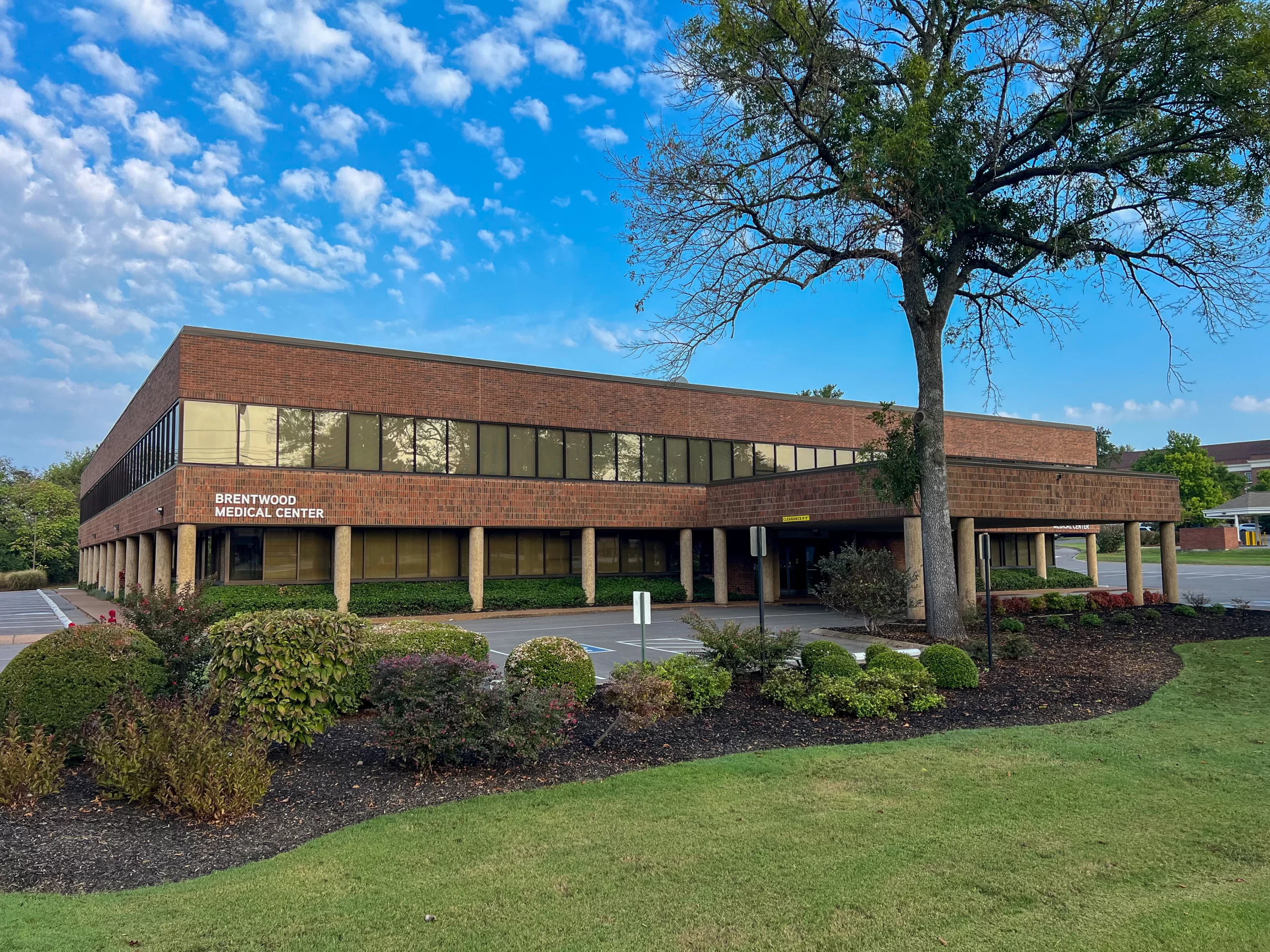 STAR Physical Therapy Brentwood Clinic
